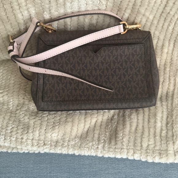Michael Kors MK Brown and Pink logo bag - Picture 3 of 4